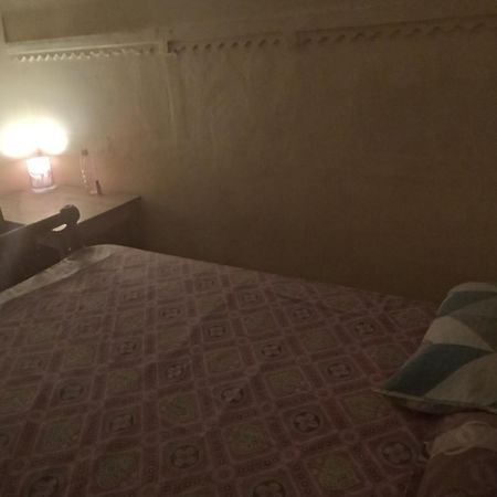 Valentine Budget Guest House Kottakuppam Kültér fotó